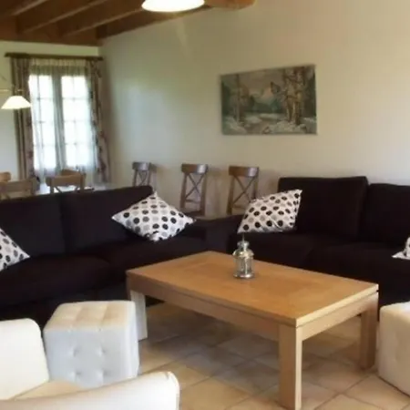 Casa de Férias Grande Maison Avec Parc De 6000m2