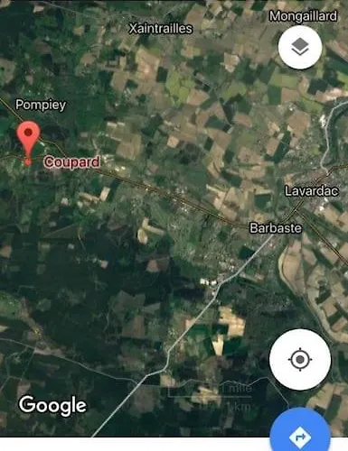 Grande Maison Avec Parc De 6000m2 *